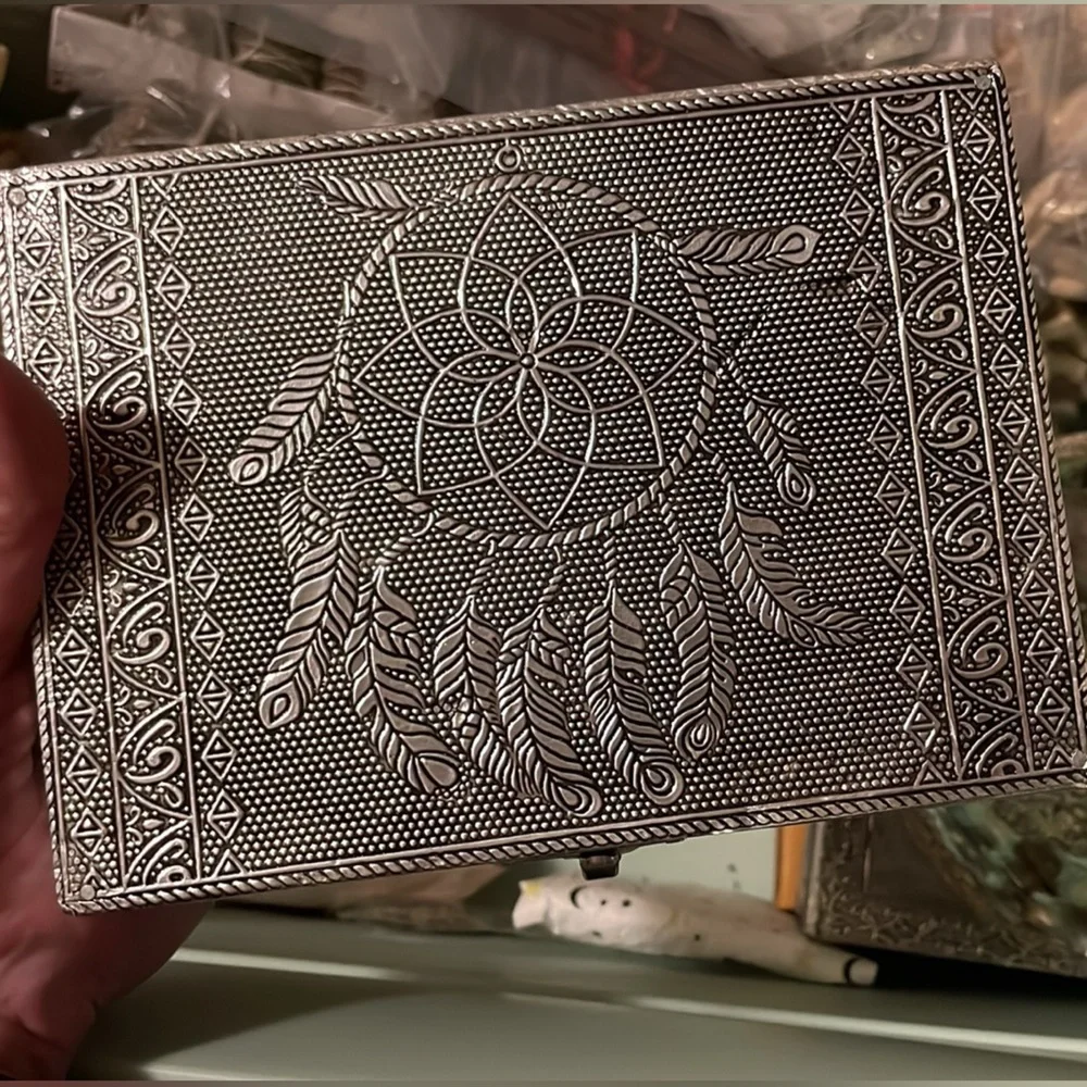 Silver Dreamcatcher Embossed Jewelry Box